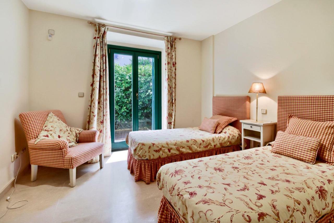 Adosado En Ribera Del Emperador Villa Sotogrande Ngoại thất bức ảnh