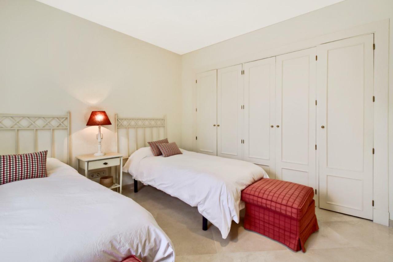 Adosado En Ribera Del Emperador Villa Sotogrande Ngoại thất bức ảnh