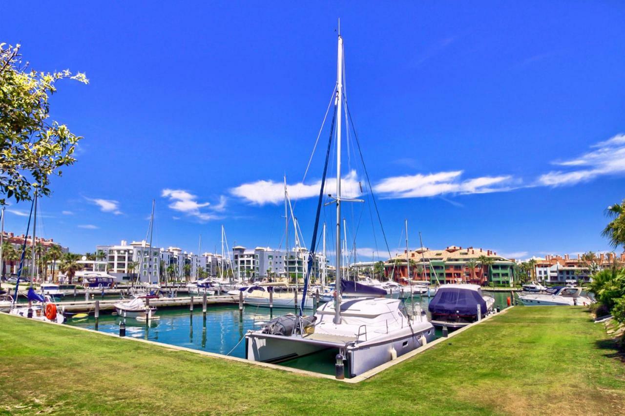 Adosado En Ribera Del Emperador Villa Sotogrande Ngoại thất bức ảnh